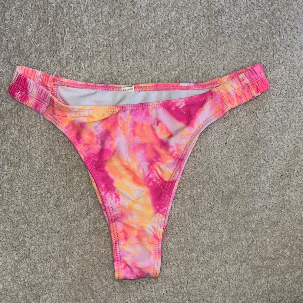 Vibrant Pink and Orange Bikini Set - Picture 2 of 9